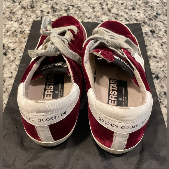 SUPERSTAR VELVET W/ ROSE GOLD SNEAKERS